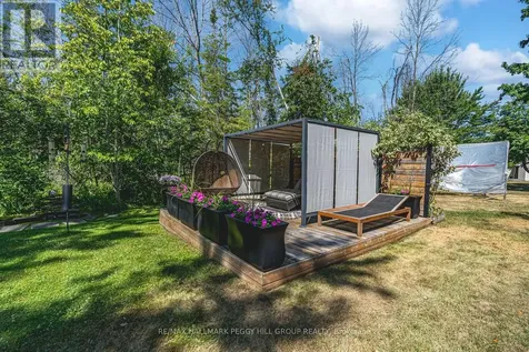 2582 Leonard Street Innisfil ON L9S 3T9
