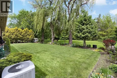 1006 Chelsea Park Way Lakeshore ON N0R 1A0