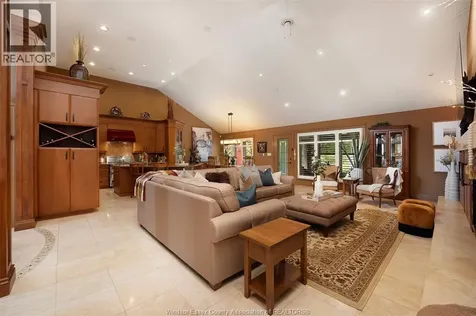 1006 Chelsea Park Way Lakeshore ON N0R 1A0