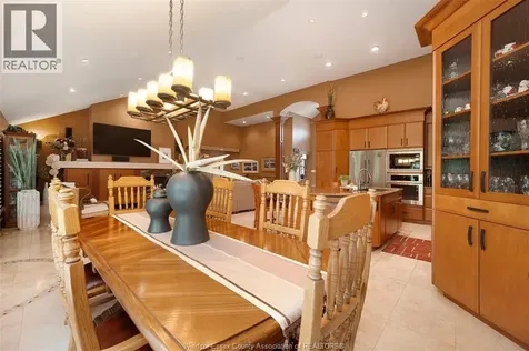 1006 Chelsea Park Way Lakeshore ON N0R 1A0