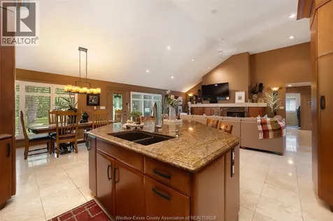 1006 Chelsea Park Way Lakeshore ON N0R 1A0