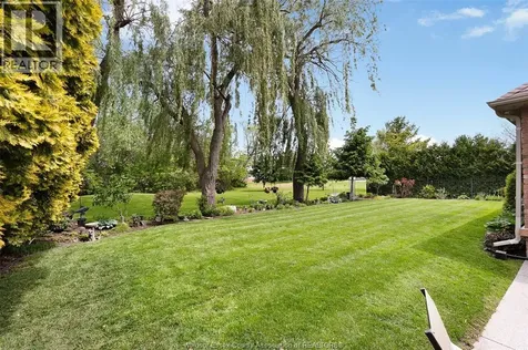 1006 Chelsea Park Way Lakeshore ON N0R 1A0