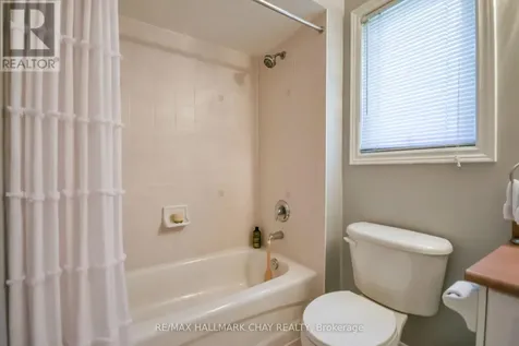 31 Princess Point Drive Wasaga Beach ON L9Z 3C2