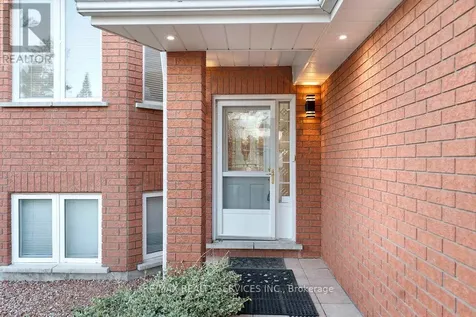 254 Old Mosley Street Wasaga Beach ON L9Z 2H8