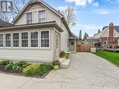 20 Hartley Street Brockville ON K6V 3N3