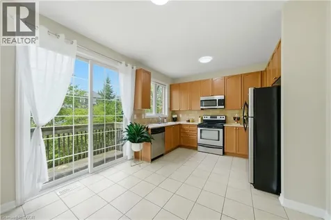 148 Montreal Circle Stoney Creek ON L8E 0C8