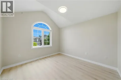 148 Montreal Circle Stoney Creek ON L8E 0C8