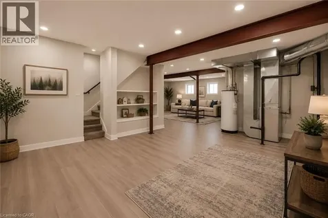 148 Montreal Circle Stoney Creek ON L8E 0C8
