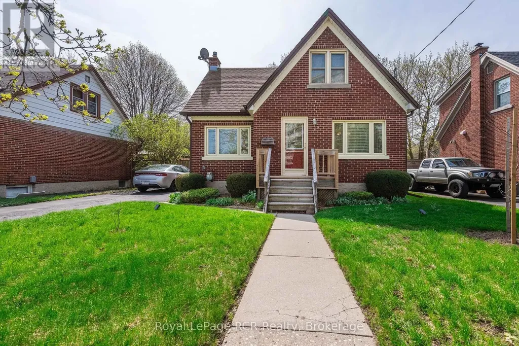 189 Margaret Avenue Kitchener ON N2H 4J1