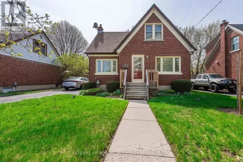 189 Margaret Avenue Kitchener ON N2H 4J1