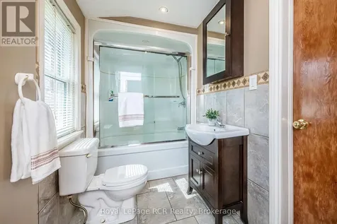 189 Margaret Avenue Kitchener ON N2H 4J1