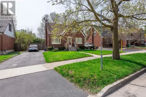 189 Margaret Avenue Kitchener ON N2H 4J1