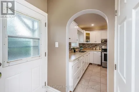 189 Margaret Avenue Kitchener ON N2H 4J1