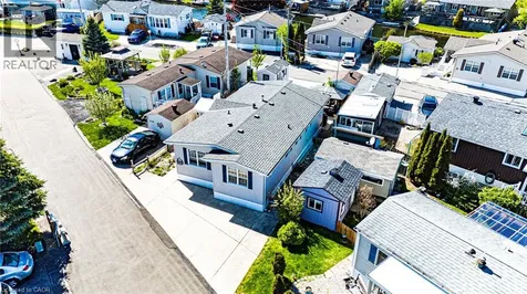 11 Hemlock Cres Crescent Puslinch ON N0B 2J0