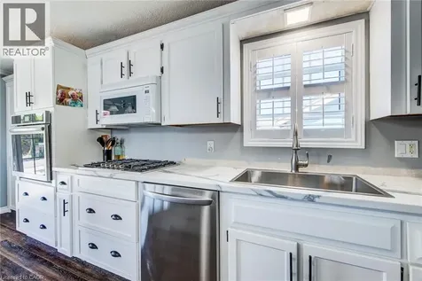 11 Hemlock Cres Crescent Puslinch ON N0B 2J0