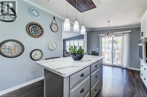 11 Hemlock Cres Crescent Puslinch ON N0B 2J0