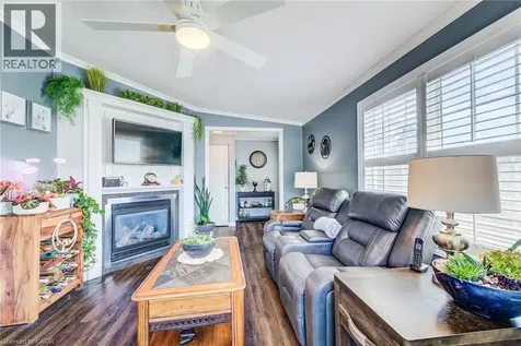 11 Hemlock Cres Crescent Puslinch ON N0B 2J0
