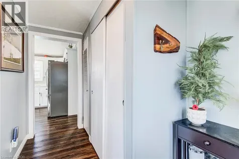11 Hemlock Cres Crescent Puslinch ON N0B 2J0