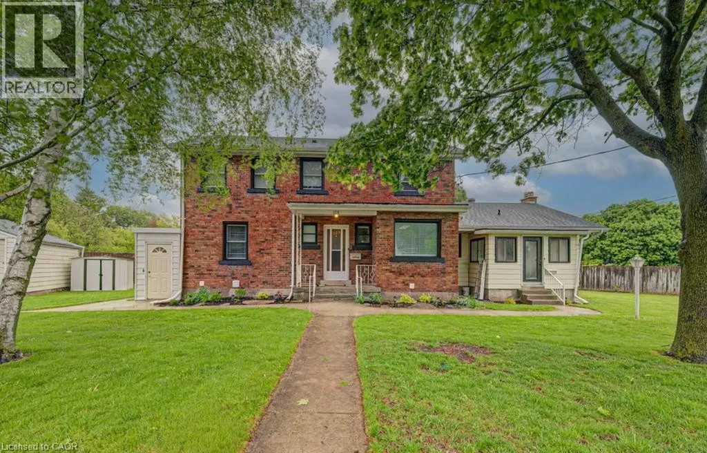 128 Pollock Avenue Cambridge ON N1R 2C3