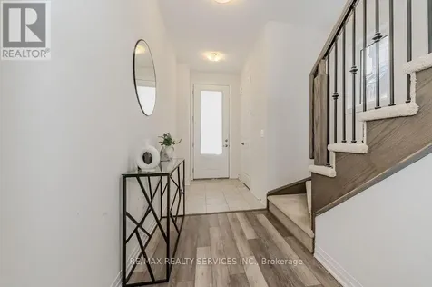 141 Leslie Davis Street North Dumfries ON N0B 1K0