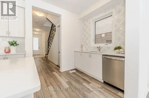 141 Leslie Davis Street North Dumfries ON N0B 1K0