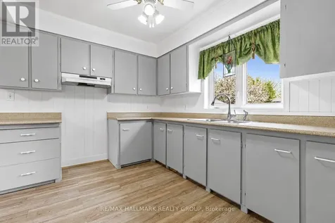 1274 Main Street East Hawkesbury ON K6A 1C4