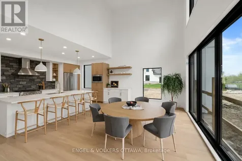 1220 Black Canary Drive Ottawa ON K4M 0A1