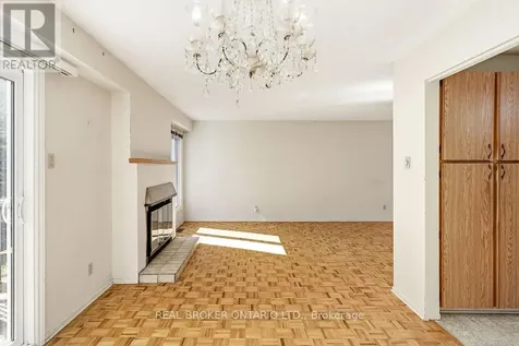 330 Fernleaf Crescent Ottawa ON K1E 2Z4
