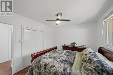 5643 Ficko Crescent Ottawa ON K1X 1H3