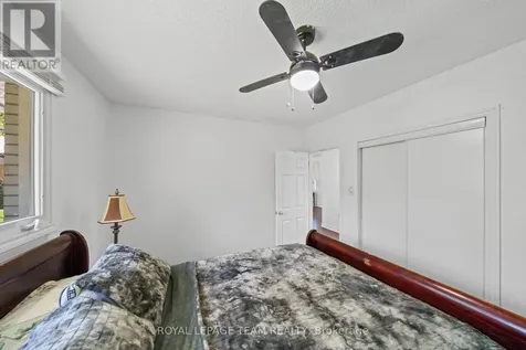 5643 Ficko Crescent Ottawa ON K1X 1H3