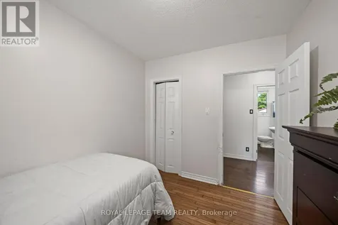 5643 Ficko Crescent Ottawa ON K1X 1H3