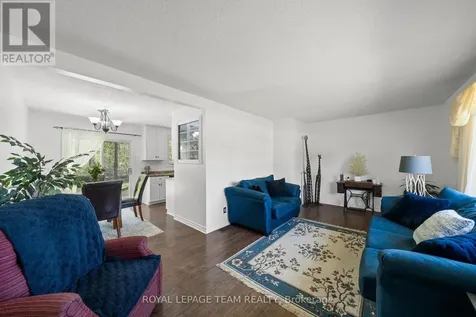 5643 Ficko Crescent Ottawa ON K1X 1H3