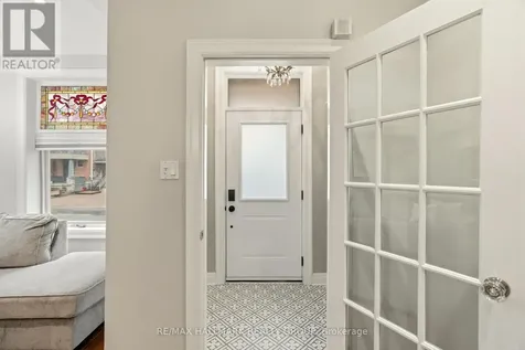 417 Daly Avenue Ottawa ON K1N 6H1