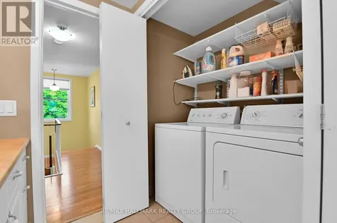 401 Richardson Avenue Ottawa ON K2B 5G7