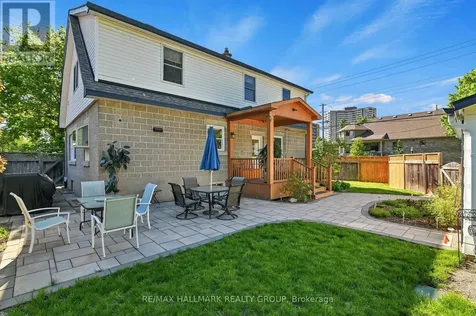 401 Richardson Avenue Ottawa ON K2B 5G7