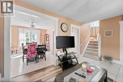 162 Cameron Avenue Windsor ON N9B 1Y6