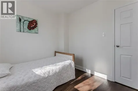 1294 Napier Crescent Oakville ON L6H 2A4