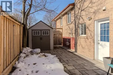 1294 Napier Crescent Oakville ON L6H 2A4