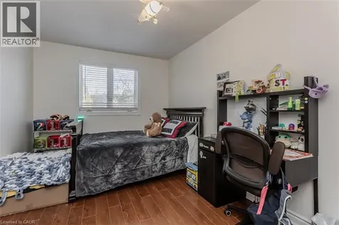 1294 Napier Crescent Oakville ON L6H 2A4