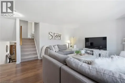 27 Madeleine Street Kitchener ON N2R 1V5