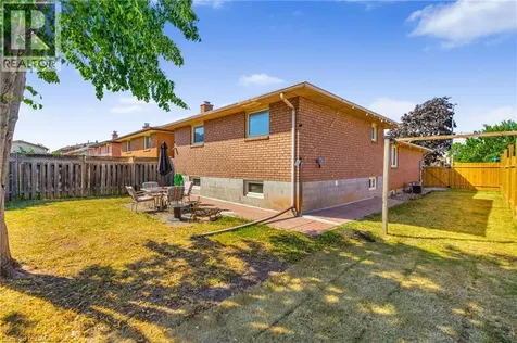 102 Juniper Drive Hamilton ON L8E 4G6