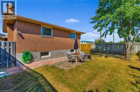 102 Juniper Drive Hamilton ON L8E 4G6