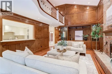 78 Chancery Drive Ancaster ON L9G 4M1