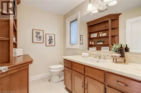78 Chancery Drive Ancaster ON L9G 4M1