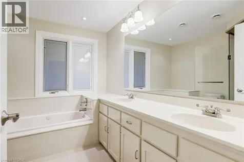 78 Chancery Drive Ancaster ON L9G 4M1