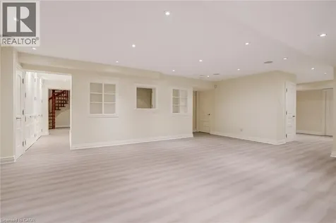 78 Chancery Drive Ancaster ON L9G 4M1