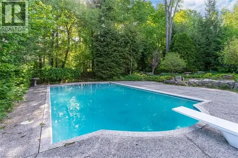 78 Chancery Drive Ancaster ON L9G 4M1