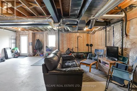 248 James Street East Orillia ON L3V 8K9
