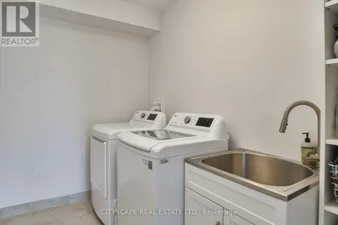 248 James Street East Orillia ON L3V 8K9