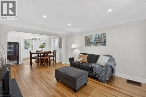 199 Stirton Street Hamilton ON L8L 6G7